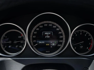 Седан Mercedes-benz E-класс 2015 года, 3450000 рублей, Краснодар