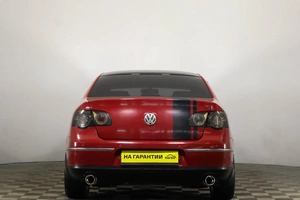 Седан Volkswagen Passat 2006 года, 709000 рублей, Пермь