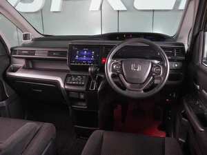 Минивэн Honda Stepwgn Spada 2019 года, 2415000 рублей, Воронеж