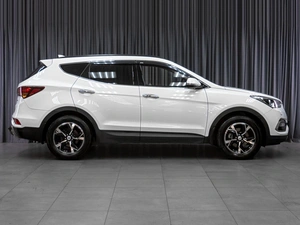 Внедорожник Hyundai Santa Fe 2017 года, 2469000 рублей, Тюмень