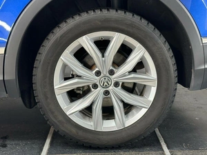 Внедорожник Volkswagen Tiguan 2018 года, 2746667 рублей, Красноярск