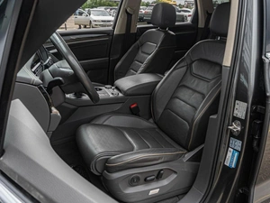 Внедорожник Volkswagen Touareg 2020 года, 4400000 рублей, Краснодар