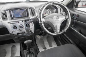 Универсал Toyota Probox 2013 года, 749000 рублей, Барнаул