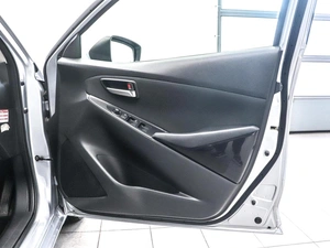 Хетчбэк Mazda Demio 2019 года, 1195000 рублей, Красноярск