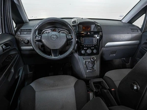 Минивэн Opel Zafira 2012 года, 708000 рублей, Ставрополь