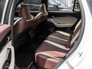 Внедорожник Geely Monjaro 2023 года, 3125000 рублей, Краснодар