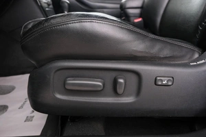 Седан Toyota Avensis 2008 года, 999000 рублей, Красноярск