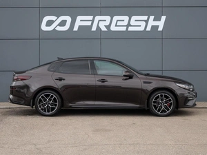 Седан Kia Optima 2019 года, 2325000 рублей, Краснодар