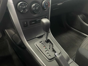 Седан Toyota Corolla 2012 года, 1155000 рублей, Красноярск