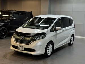 Минивэн Honda Freed 2018 года, 1547000 рублей, Красноярск