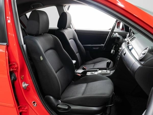 Седан Mazda 3 2007 года, 715000 рублей, Тюмень