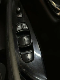 Хетчбэк Nissan Leaf 2019 года, 1897000 рублей, Красноярск