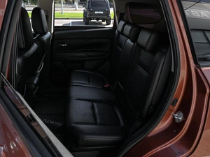 Внедорожник Mitsubishi Outlander 2012 года, 1349000 рублей, Волгоград