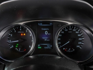 Внедорожник Nissan X-Trail 2015 года, 1679000 рублей, Воронеж