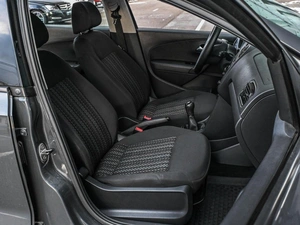 Седан Volkswagen Polo 2016 года, 974000 рублей, Кирилловка