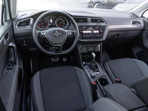 Внедорожник Volkswagen Tiguan 2018 года, 2392000 рублей, Волгоград