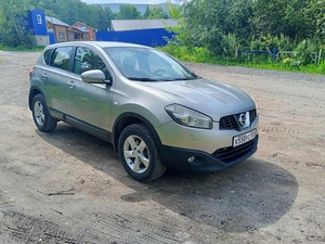 Внедорожник Nissan Qashqai 2010 года, 900000 рублей, Красноярск
