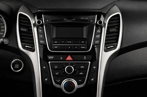 Хетчбэк Hyundai i30 2012 года, 829000 рублей, Челябинск