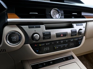 Седан Lexus ES 2012 года, 1780000 рублей, Волгоград