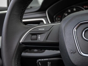 Седан Audi A4 2015 года, 2200000 рублей, Краснодар