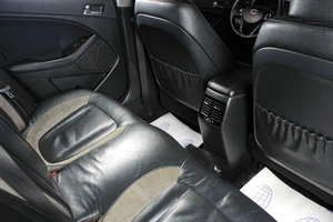 Седан Kia Optima 2011 года, 1019000 рублей, Тюмень