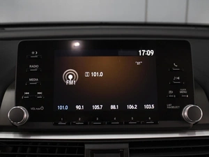Седан Honda Accord 2021 года, 2790000 рублей, Омск