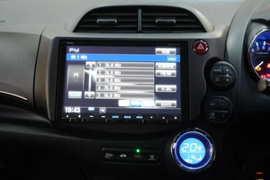 Универсал Honda Fit Shuttle 2013 года, 999000 рублей, Омск