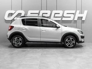 Хетчбэк Renault Sandero 2017 года, 1099000 рублей, Тюмень