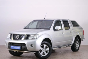 Пикап Nissan Navara 2010 года, 1399000 рублей, Омск