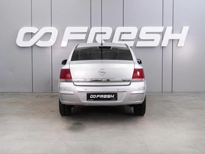 Седан Opel Astra 2010 года, 649000 рублей, Воронеж