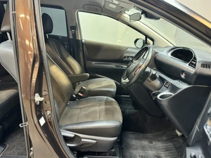 Минивэн Toyota Sienta 2020 года, 1657000 рублей, Красноярск