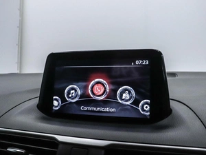 Седан Mazda Axela 2016 года, 1250000 рублей, Красноярск