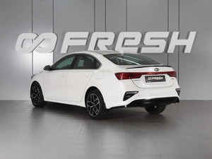 Седан Kia Cerato 2019 года, 1820000 рублей, Красный Пахарь