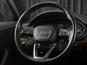 Седан Audi A4 2016 года, 2199000 рублей, Тюмень