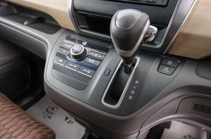 Минивэн Honda Freed 2017 года, 1389000 рублей, Красноярск