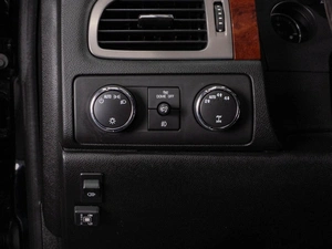 Внедорожник Chevrolet Tahoe 2011 года, 2149000 рублей, Тюмень