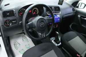 Седан Volkswagen Polo 2014 года, 838000 рублей, Солонцы