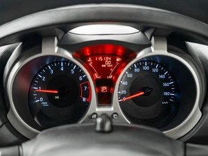 Внедорожник Nissan Juke 2014 года, 1050000 рублей, Красноярск