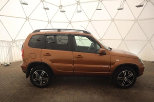 Внедорожник Chevrolet Niva 2017 года, 780000 рублей, Орёл
