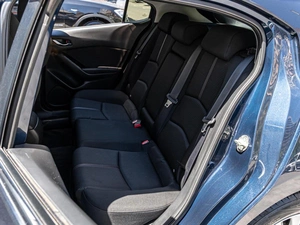 Хетчбэк Mazda Axela 2016 года, 1350000 рублей, Краснодар