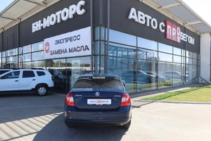 Хэтчбек Skoda Rapid 2015 года, 820000 рублей, Мирное