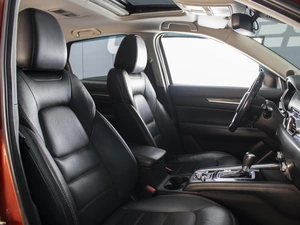 Внедорожник Mazda CX-5 2018 года, 2700000 рублей, Омск