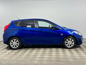Хетчбэк Hyundai Solaris 2012 года, 698900 рублей, Казань