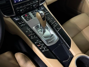 Лифтбек Porsche Panamera 4 2016 года, 3849900 рублей, Казань