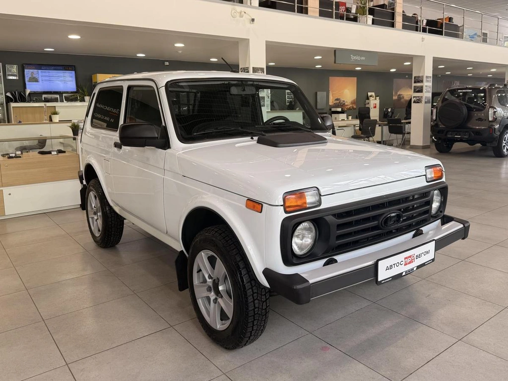 Внедорожник ВАЗ (LADA) Niva 2023 года, Орёл