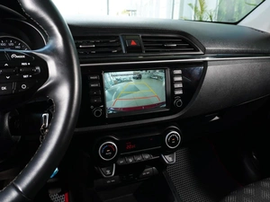 Хетчбэк Kia Rio X-Line 2019 года, 1515000 рублей, Тверь