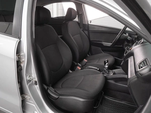 Седан Kia Rio 2016 года, 1019000 рублей, Воронеж