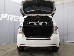 Минивэн Toyota Verso 2011 года, 1180777 рублей, Омск