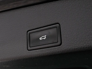 Внедорожник Volkswagen Touareg 2011 года, 2050000 рублей, Волгоград