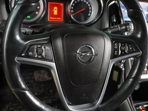 Хетчбэк Opel Astra 2010 года, 699000 рублей, Воронеж